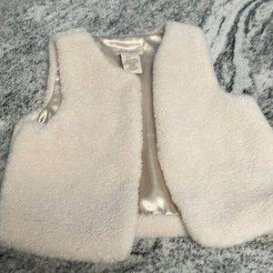 Fuzzy Vest l XS 4
